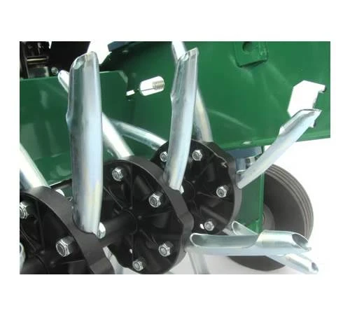 Billy Goat AE402V Self-Propelled Lawn Aerator - Image 4